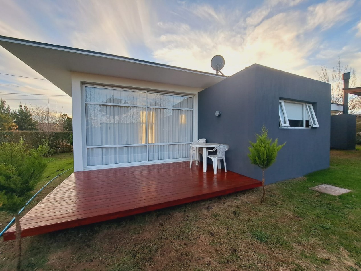 Alquilo casa en Ostende calle Loria y dakar 