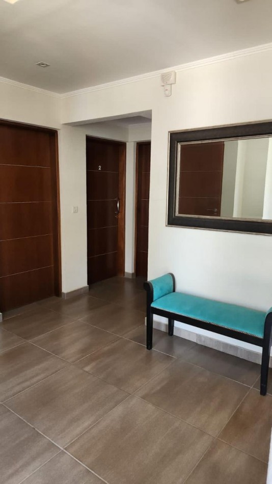 Vendo departamento zona duplex del Centauro con pileta 