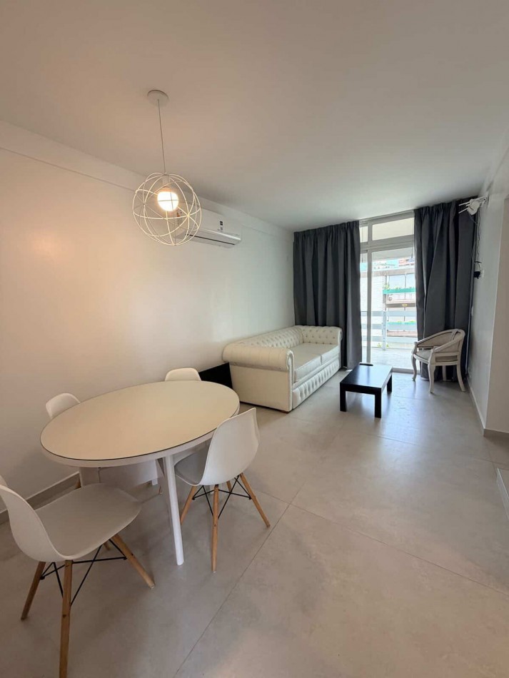 Alquilo Departamento en Pinamar - San Sebastian 1