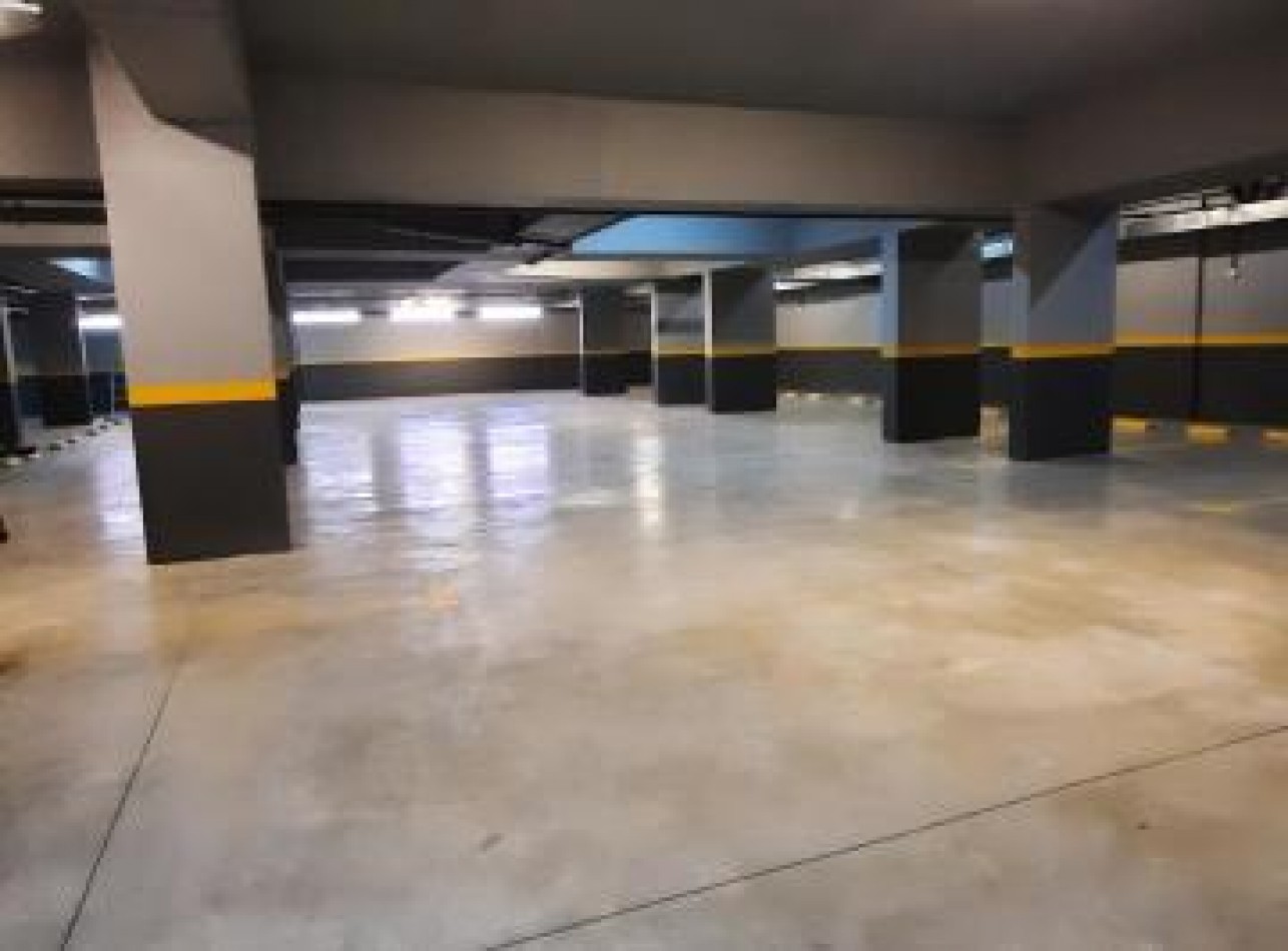 COCHERA EN ALQUILER - PASEO EL AGORA PINAMAR 