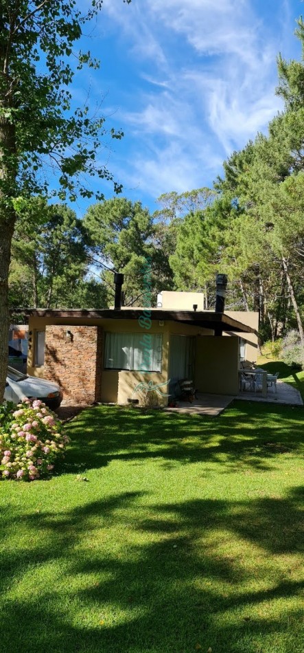 Vendo casa en Mar de las Pampas - Albatros y Guerrero