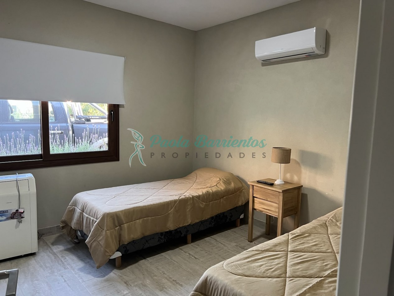Alquilo casa en Costa Esmeralda Golf 2 lote 406