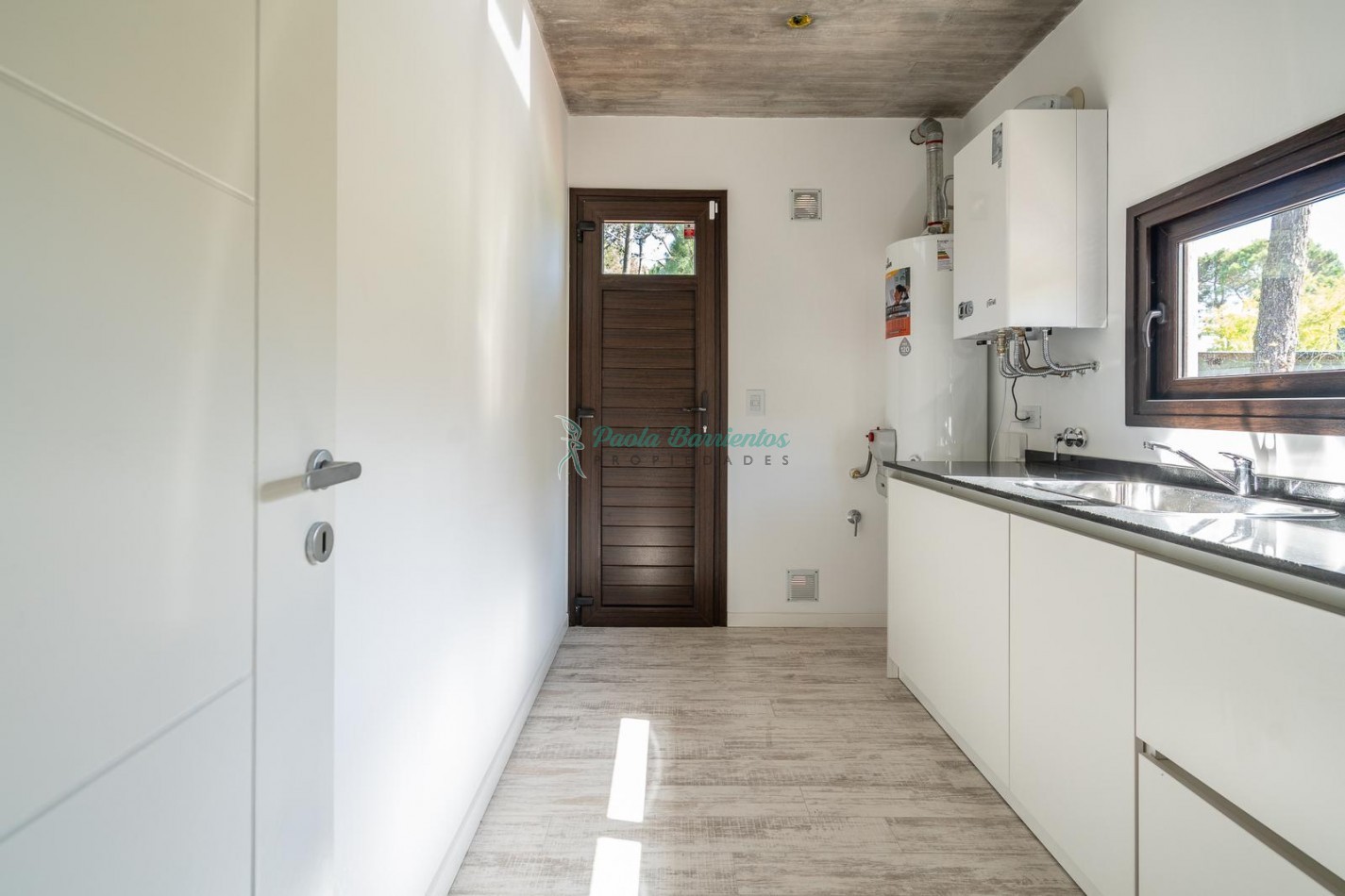 Vendo Casa a Estrenar en Pinamar zona Alamos II tres carabelas y de los Alamos 