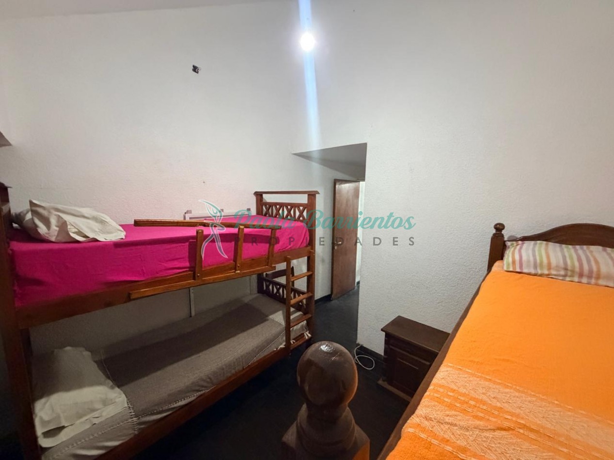Vendo Departamento tipo duplex en av del mar y Bunge Pinamar con terraza 