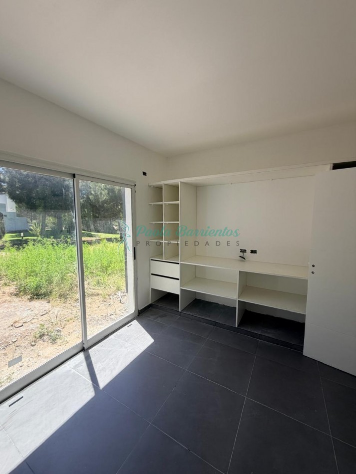 VENDO CASA EN COSTA ESMERALDA ECUESTRE LOTE 2 