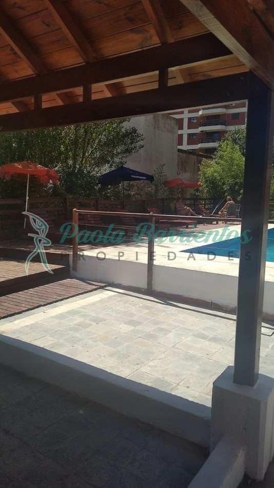 Alquilo departamento para jovenes a mts del mar en Pinamar 