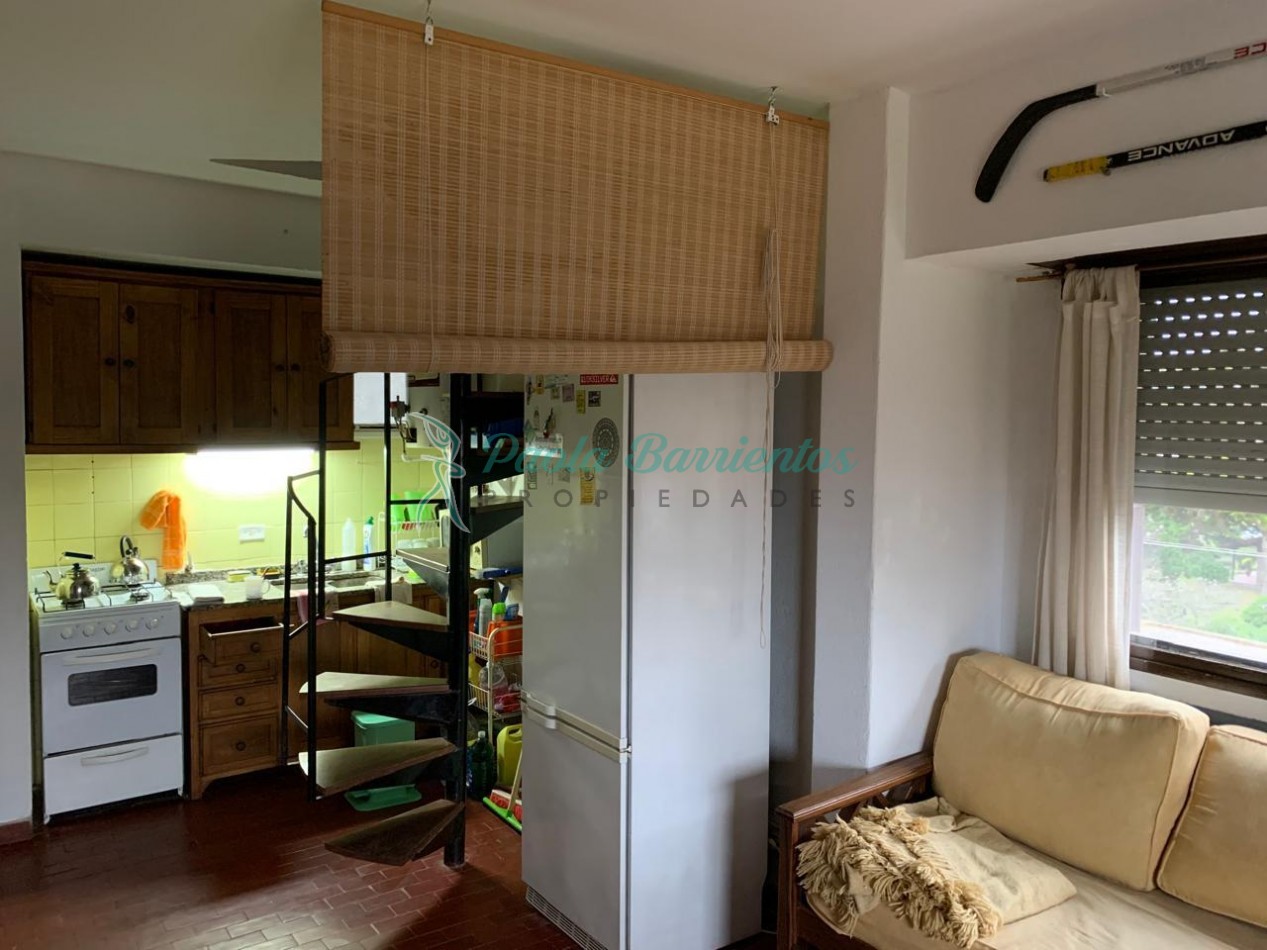 Vendo duplex en Pinamar calle de los silenios a 20 mts del mar