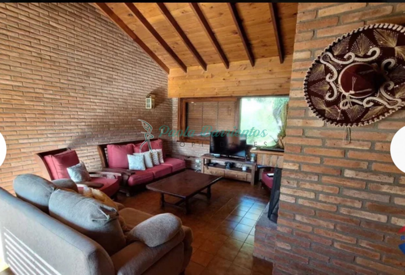 vendo casa en Pinamar de las Heraclidas 1260 entre ondinas y odiseo