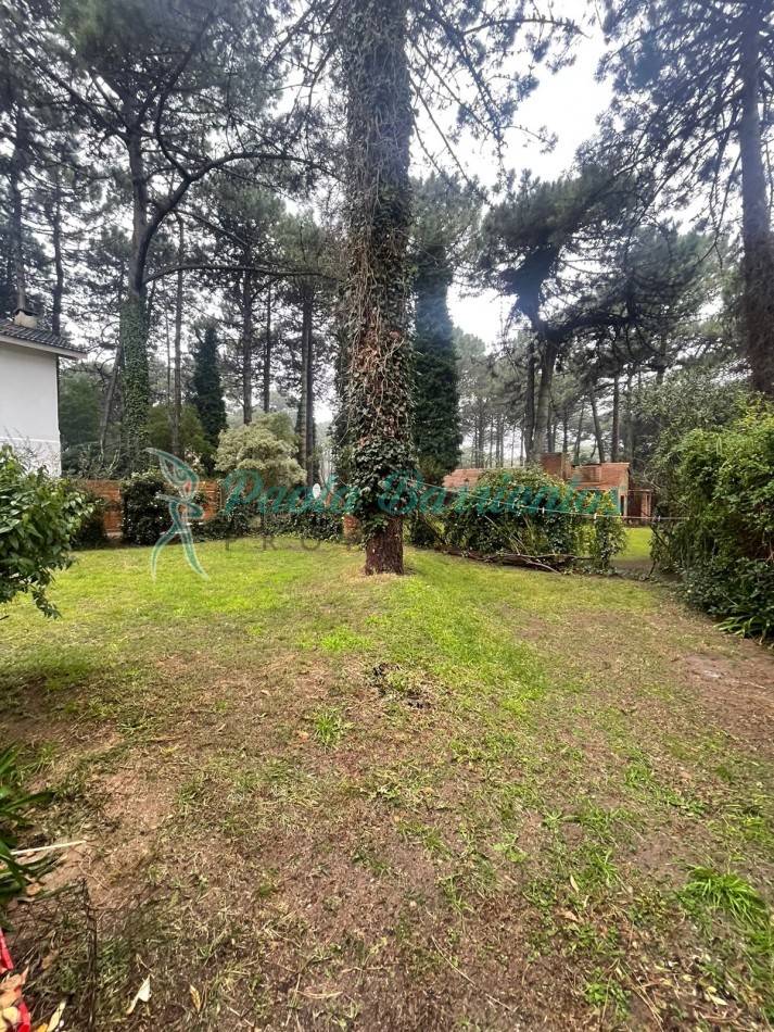 Alquilo casa en Pinamar Av. Shaw y de la Calandria