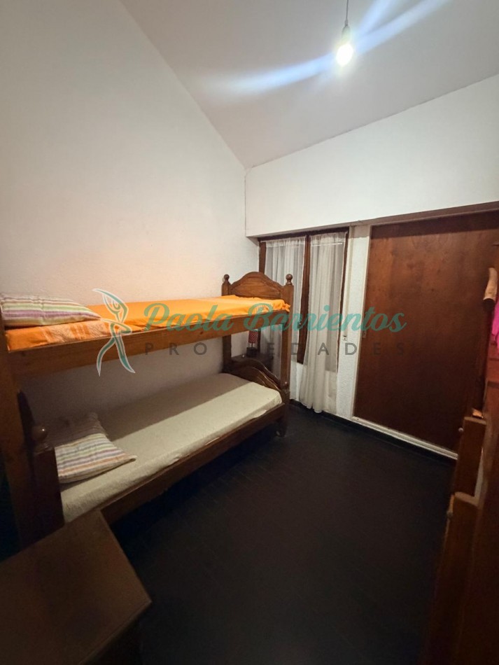 Vendo Departamento tipo duplex en av del mar y Bunge Pinamar con terraza 