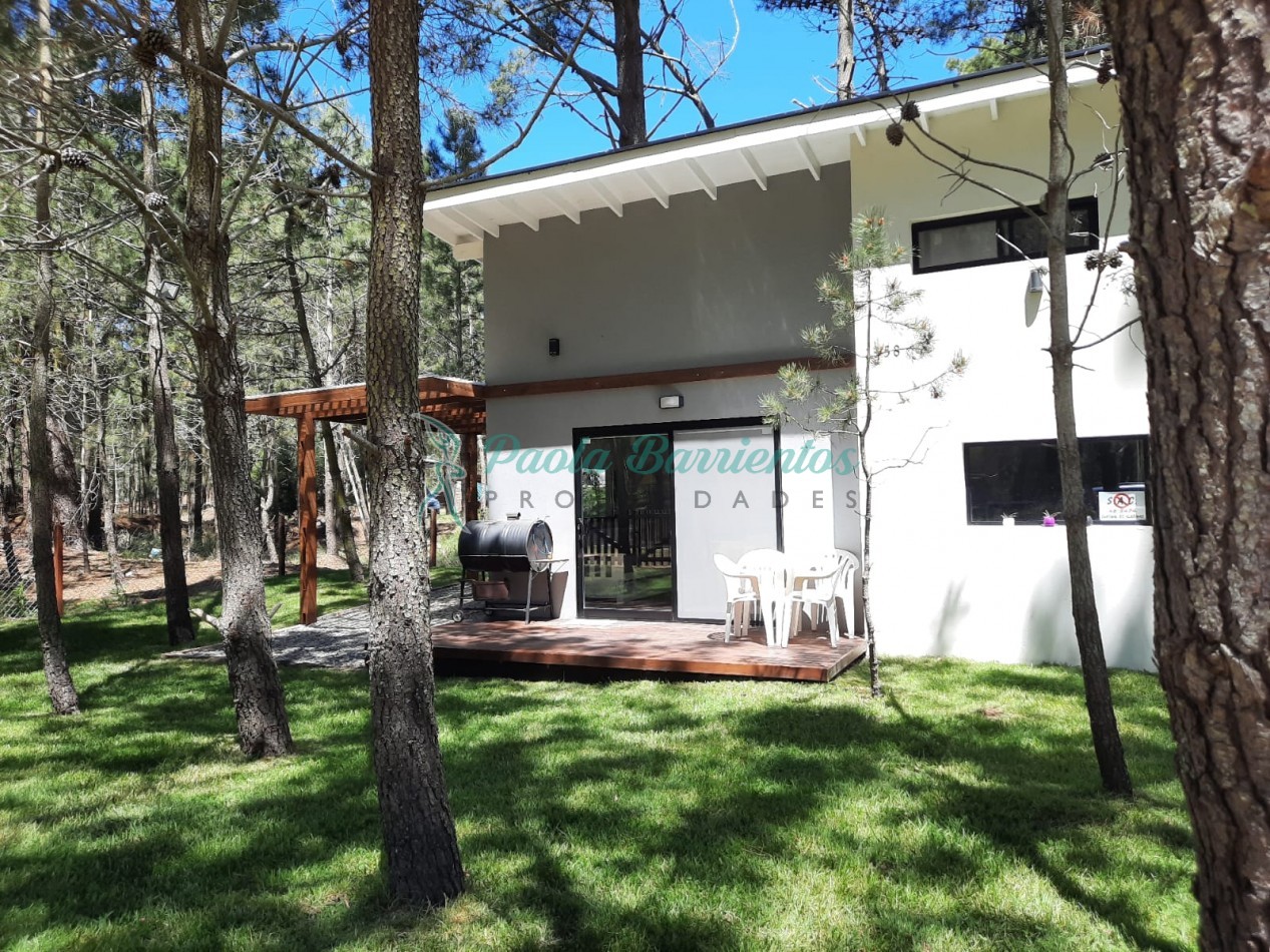 Cabaña en Pinamar Alamos II - Alquiler por fin de semana o vacaciones de invierno.