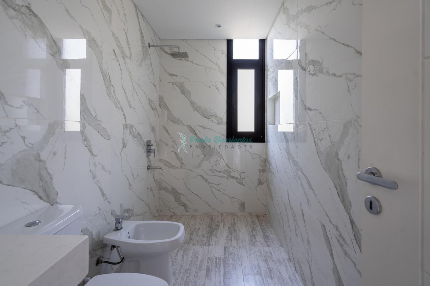 Vendo Casa a Estrenar en Pinamar zona Alamos II tres carabelas y de los Alamos 