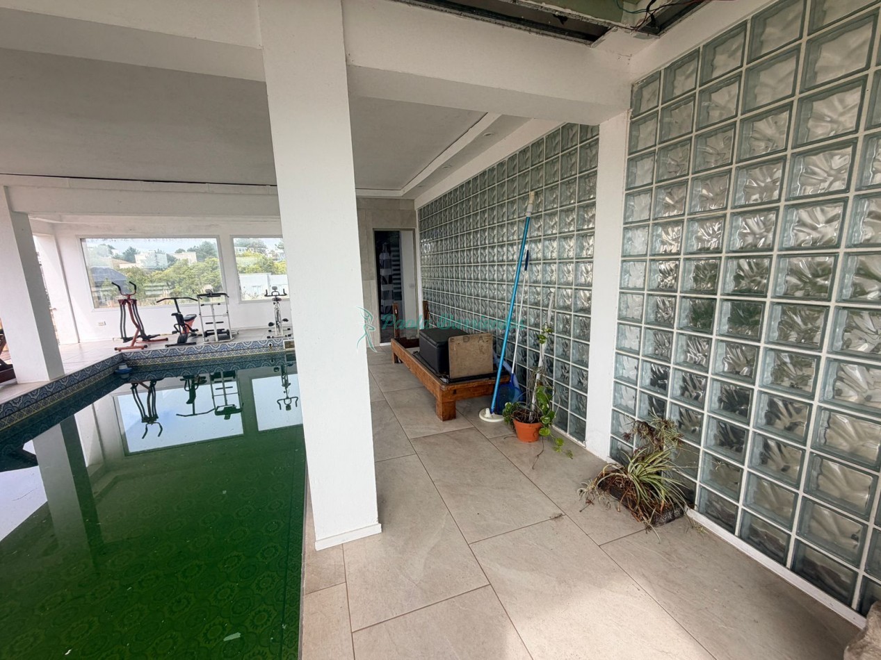 Alquilo casa en Costa Esmeralda Ecuestre 412 
