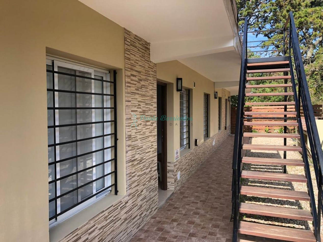 Alquilo departamento en pinamar Del Lenguado 1116
