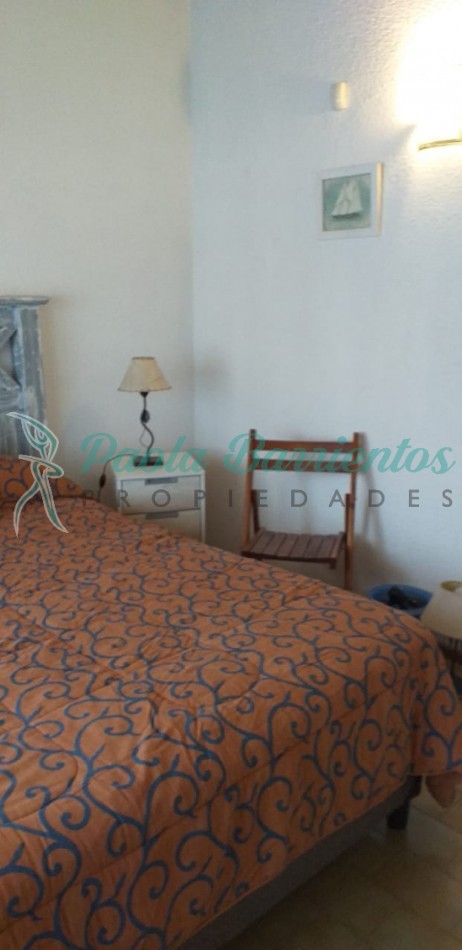 Alquilo duplex en Pinamar de los escualos 1702