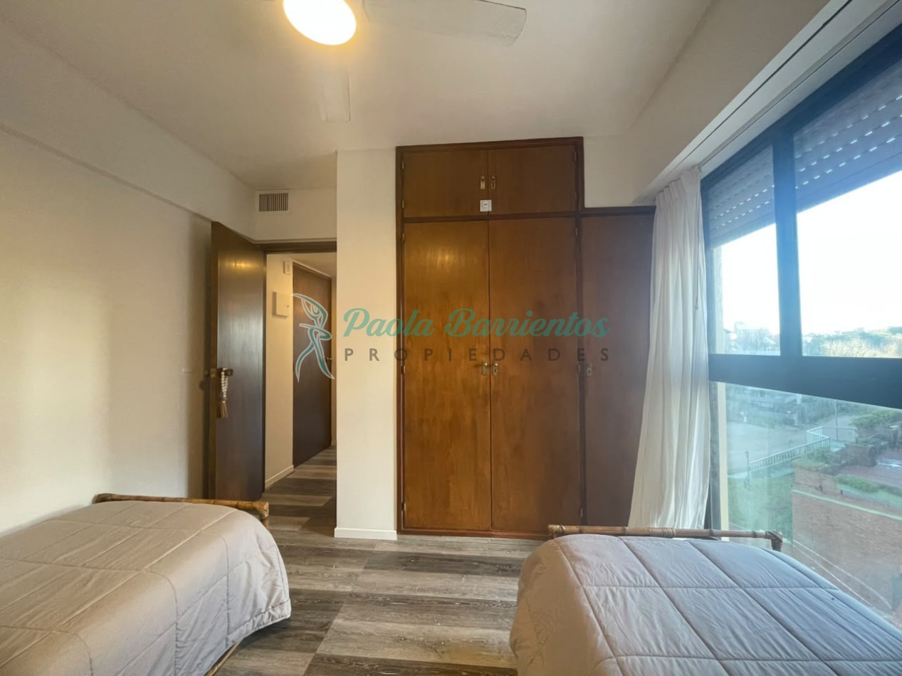 Vendo departamento frente al mar Bunge y Av del Mar Pinamar 
