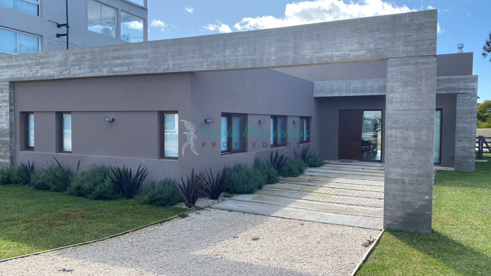 Alquilo casa en Costa Esmeralda Golf 2 lote 406