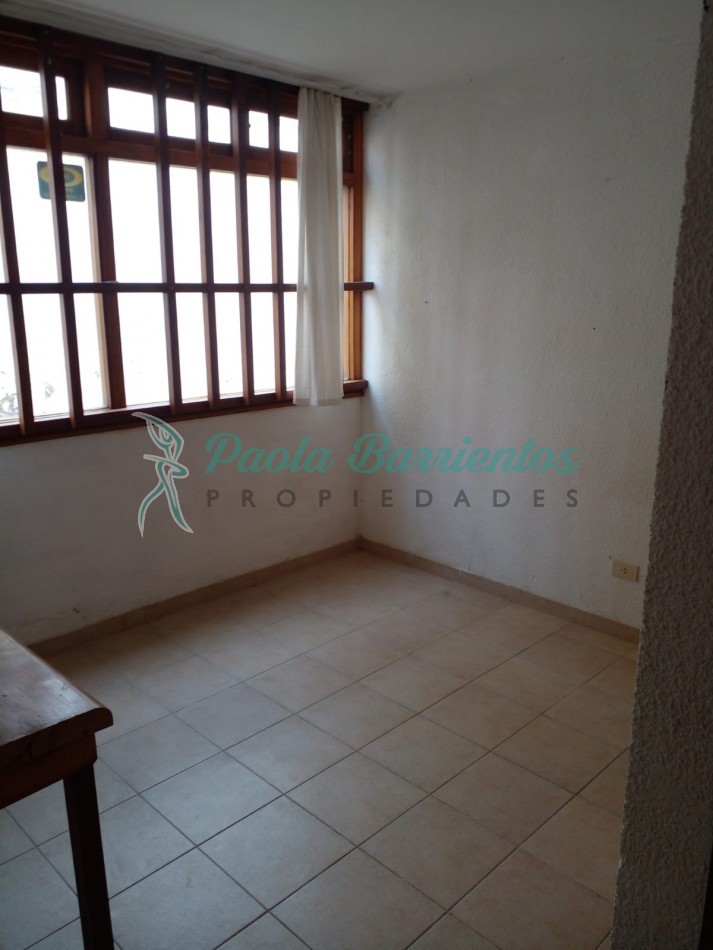 Vendo Local comercial con vivienda en el centro de Pinamar 