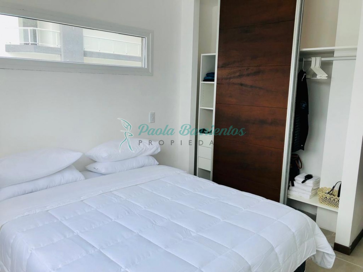 Vendo departamento en Pinamar centro del tuyu y libertador a pocos mts del mar 