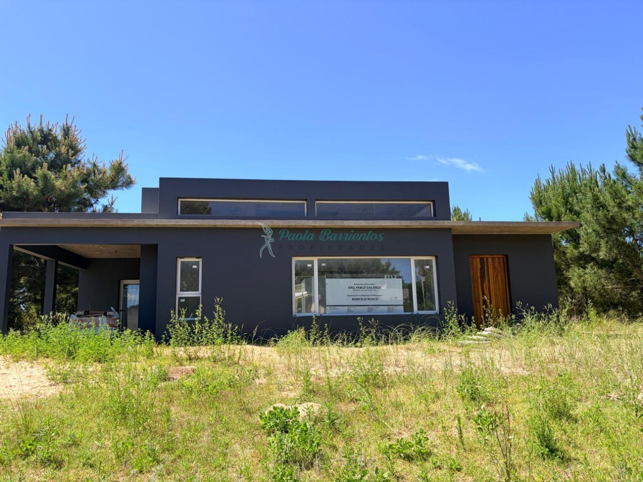 VENDO CASA EN COSTA ESMERALDA ECUESTRE LOTE 2 