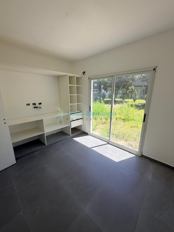 VENDO CASA EN COSTA ESMERALDA ECUESTRE LOTE 2 