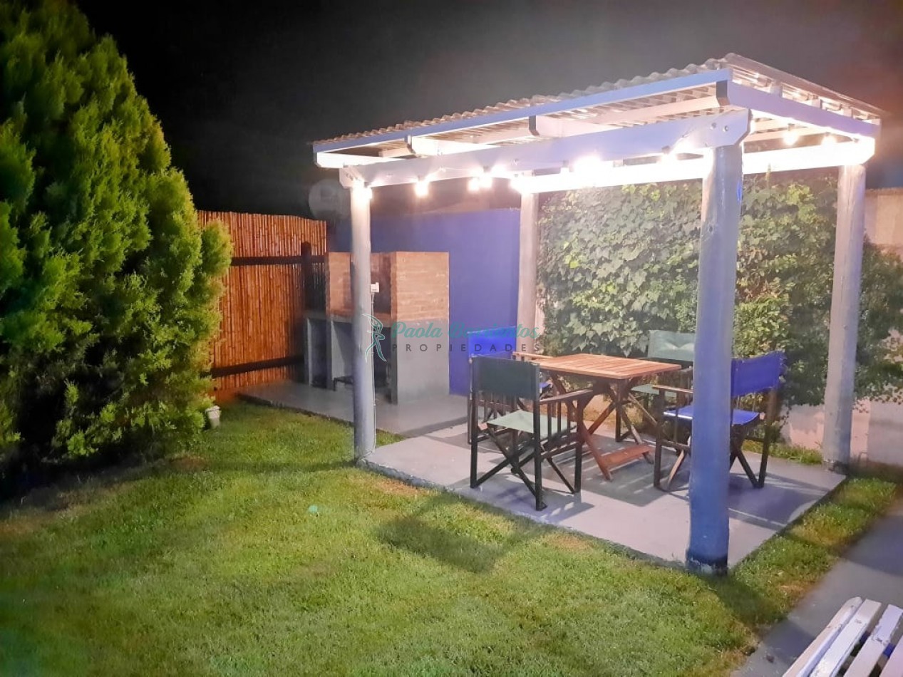 alquilo departamento para jovenes con pileta 