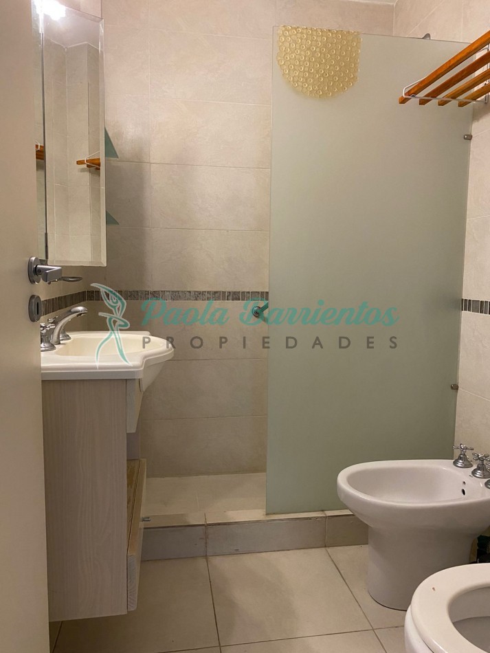 Alquilo departamento en Pinamar centro Valle fertil y Constitucion