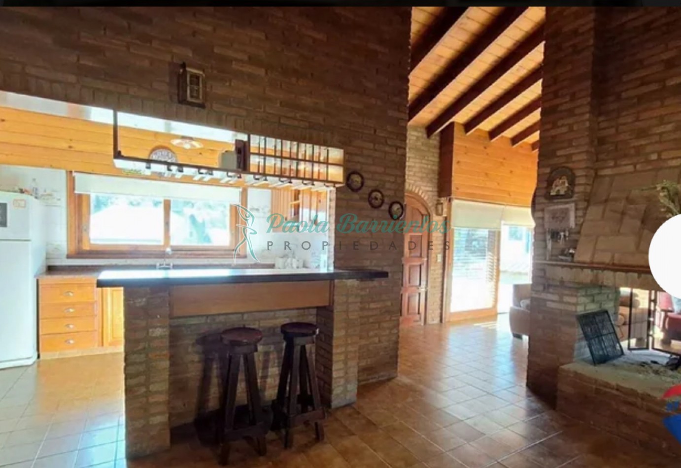 vendo casa en Pinamar de las Heraclidas 1260 entre ondinas y odiseo