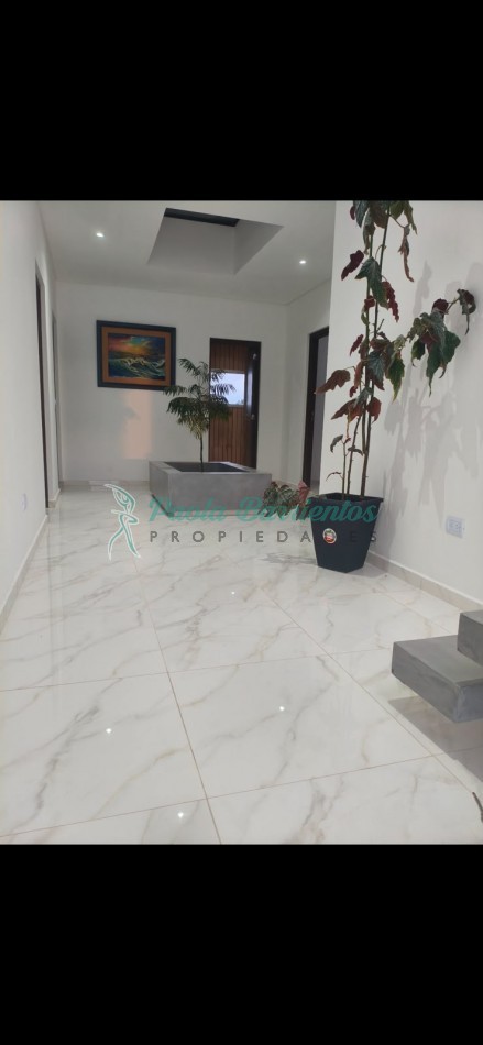 Alquilo casa en Costa Esmeralda Ecuestre 412 