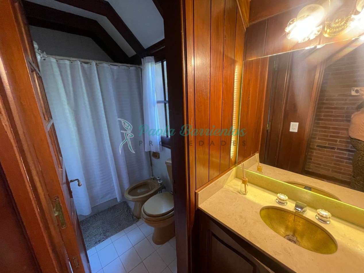 Alquilo casa en Pinamar para 10 personas centro 