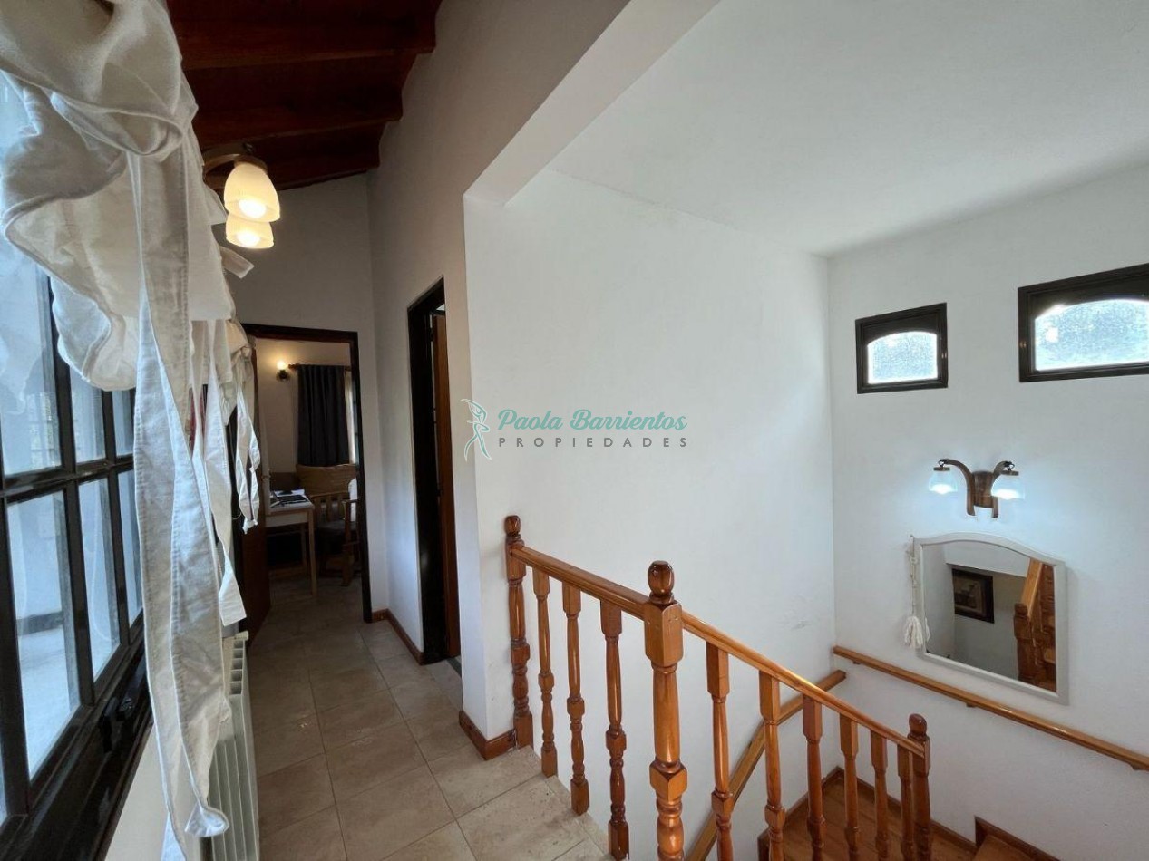 Vendo casa en Carilo Urraca 1356