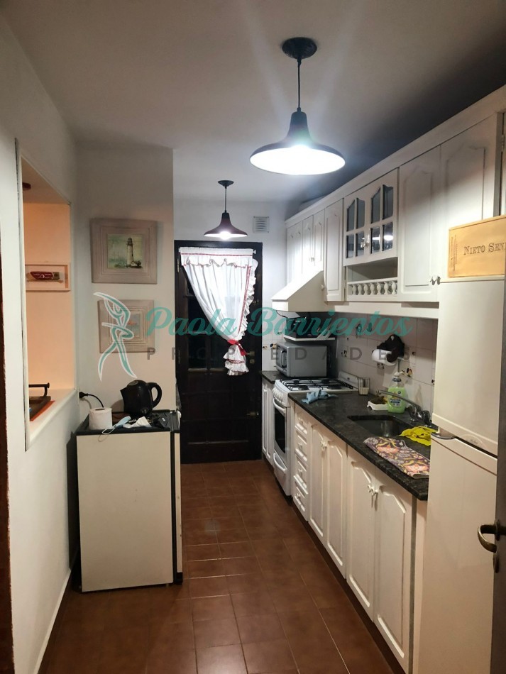 Alquilo Duplex en Pinamar calle Cazon 899 