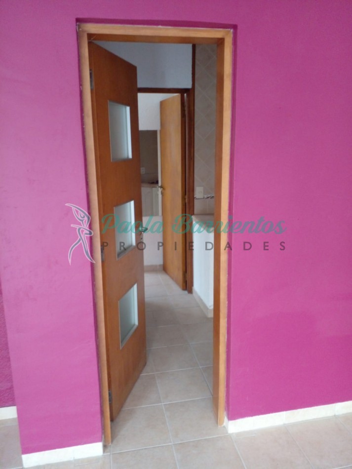 Vendo Local comercial con vivienda en el centro de Pinamar 