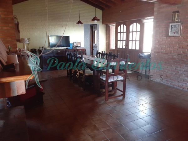 vendo casa en Pinamar de las Heraclidas 1260 entre ondinas y odiseo