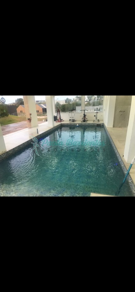Alquilo casa en Costa Esmeralda Ecuestre 412 