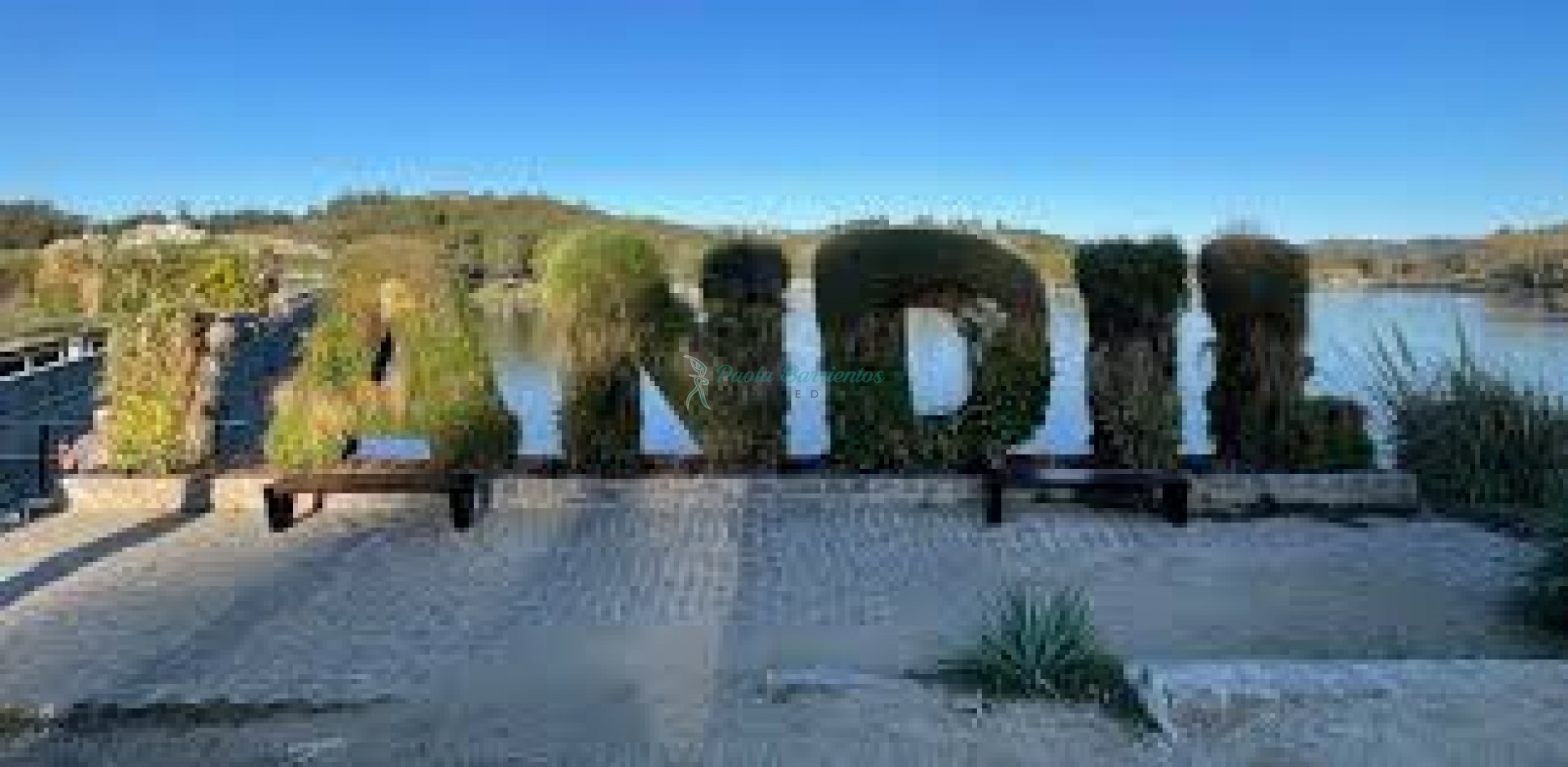 Vendo galpon con proyecto centro Tandil 