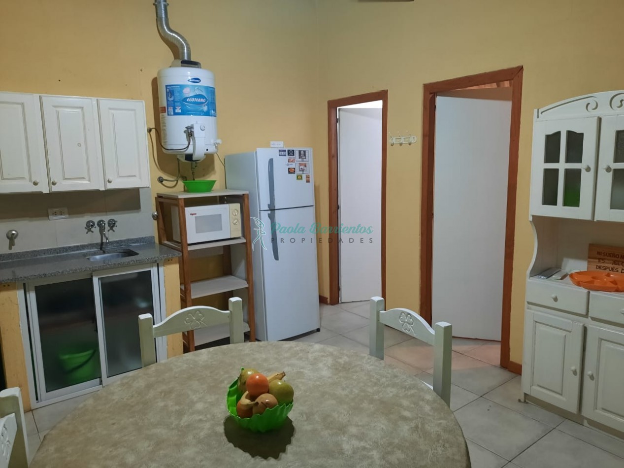 alquilo departamento para jovenes con pileta 