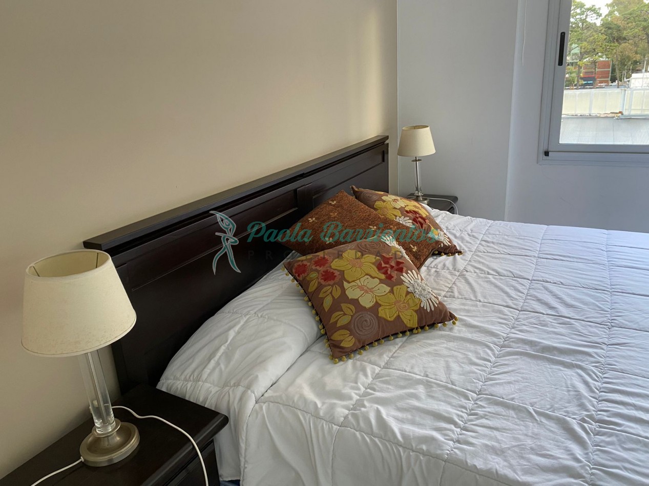 Alquilo departamento en Pinamar centro Valle fertil y Constitucion