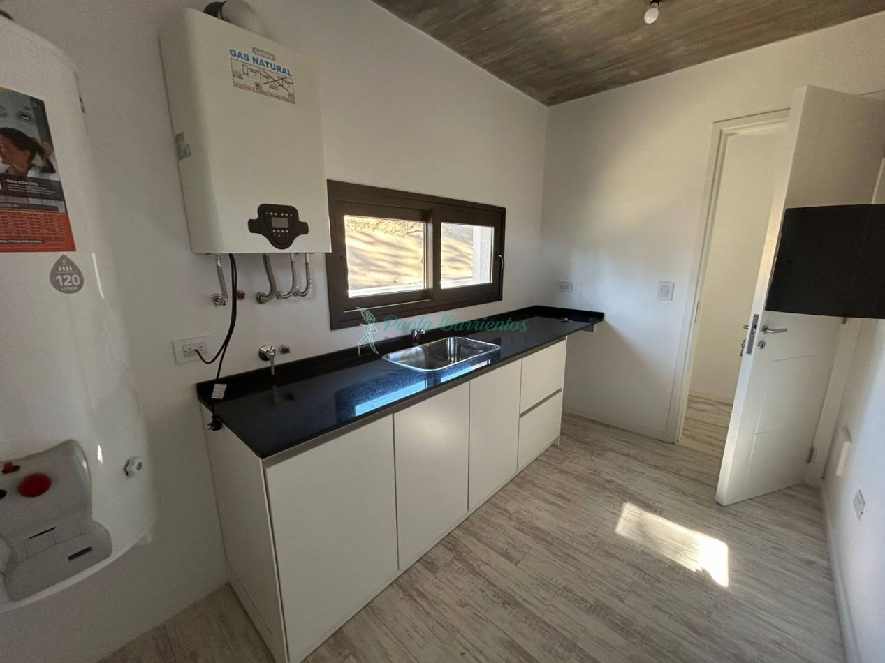 Vendo Casa a Estrenar en Pinamar zona Alamos II tres carabelas y bvlrd Alamos 