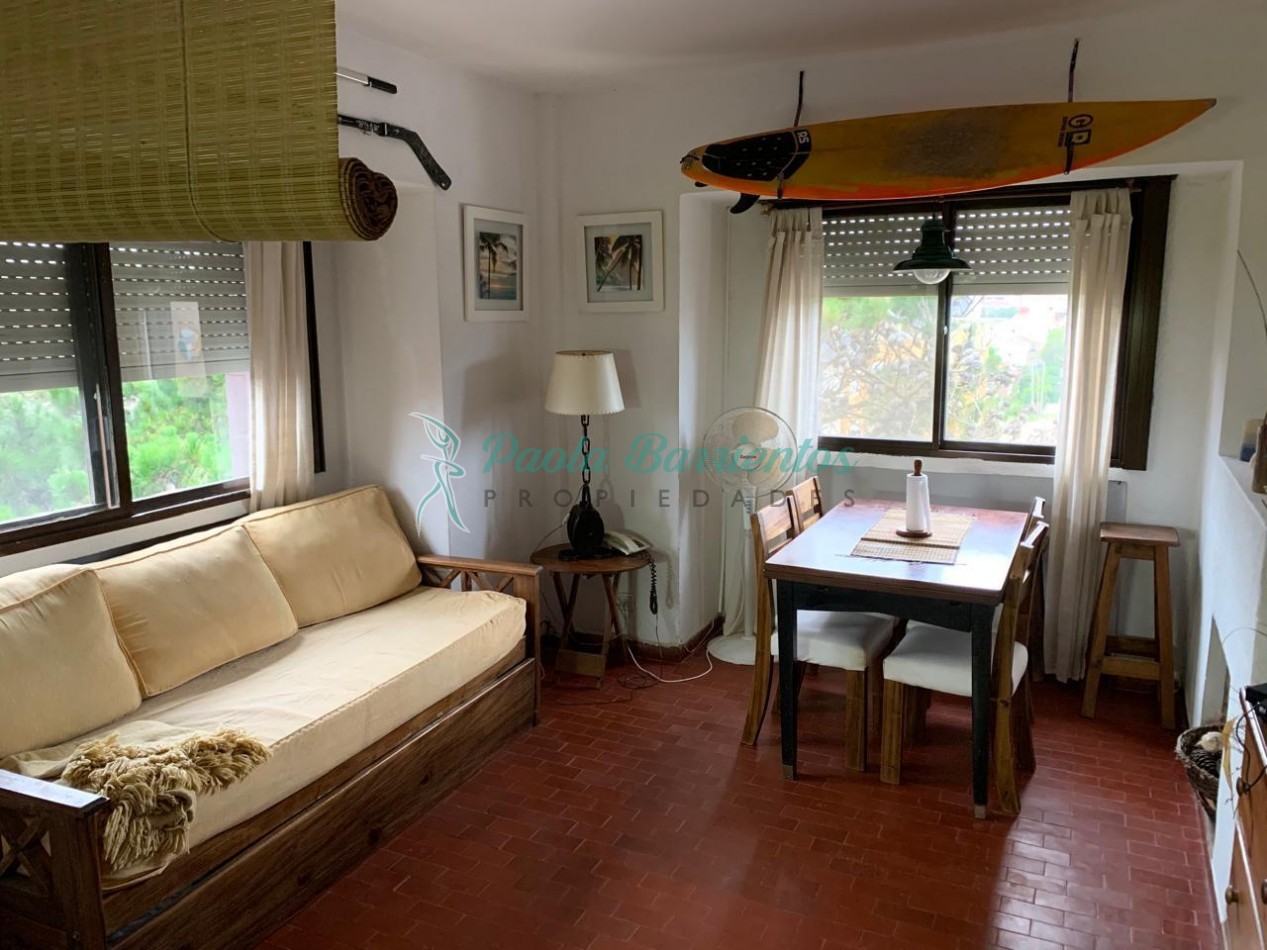 Vendo duplex en Pinamar calle de los silenios a 20 mts del mar