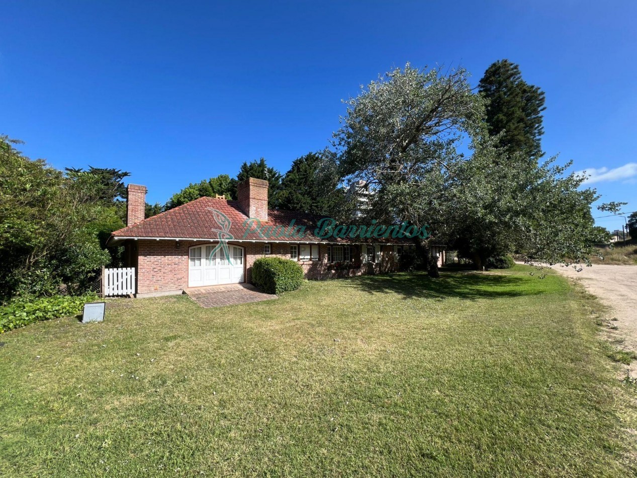 Vendo casa en Pinamar de la sirena todo en planta baja