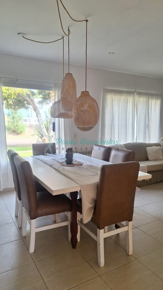 Alquilo casa en Pinamar calle barlovento alamos II