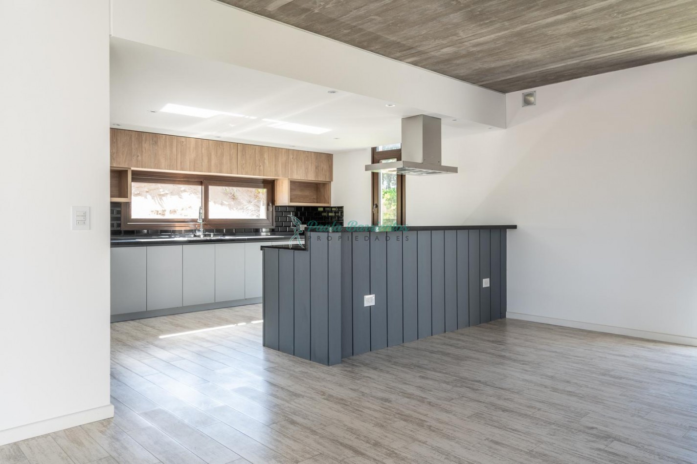 Vendo Casa a Estrenar en Pinamar zona Alamos II tres carabelas y de los Alamos 