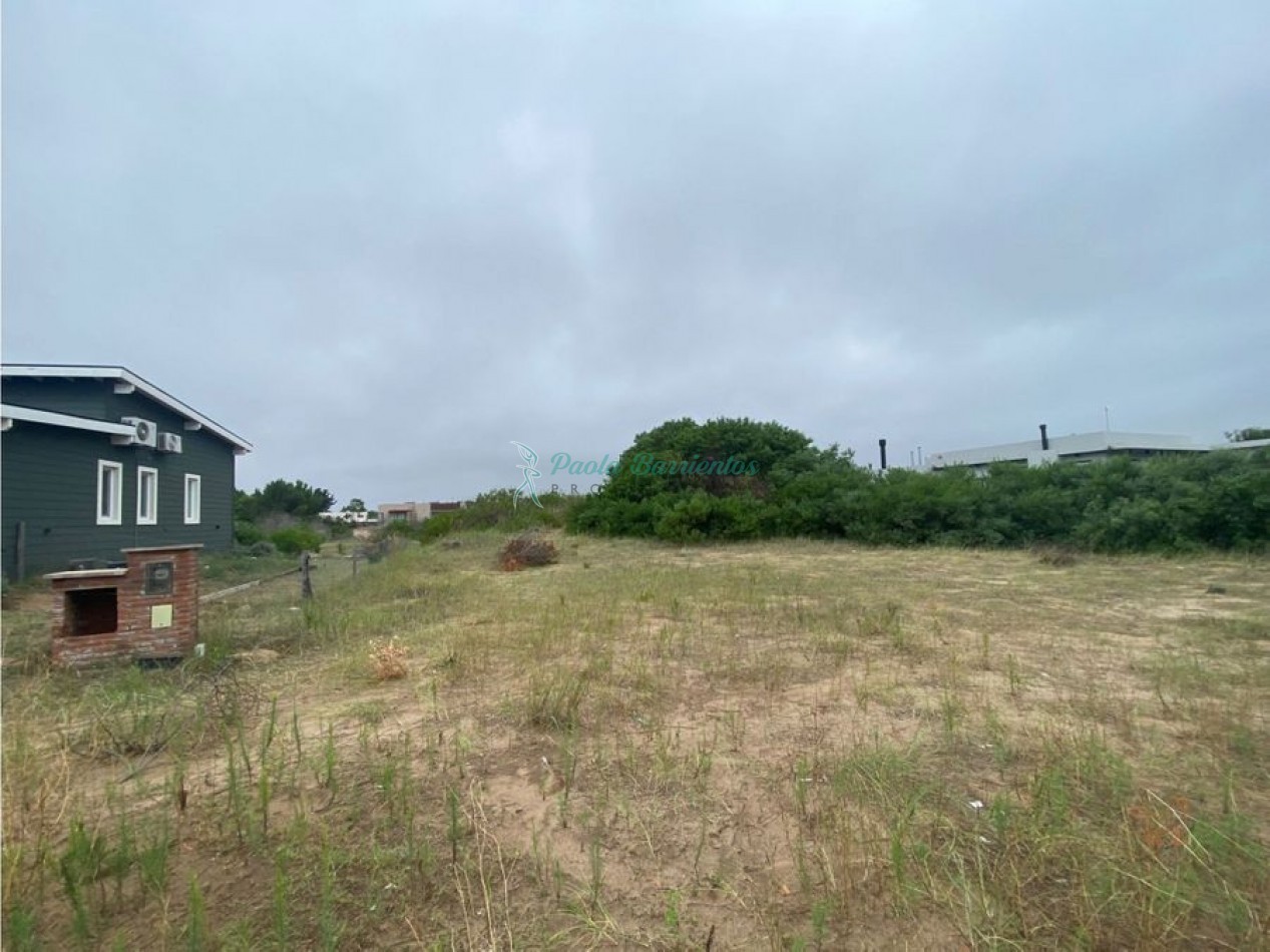 Vendo lote en Costa Esmeralda ecuestre 355