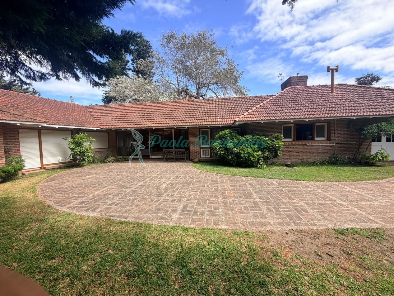 Vendo casa en Pinamar de la sirena todo en planta baja