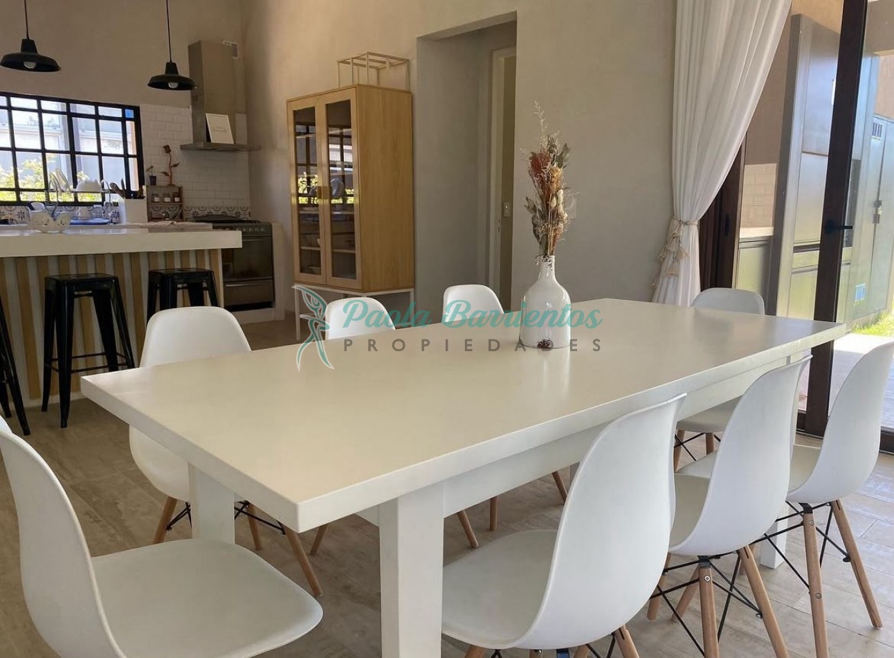 Alquilo casa en Costa Esmeralda Golf 2 lote 406