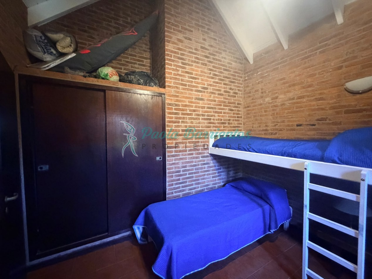 Vendo Duplex Pinamar calle Cazon 899