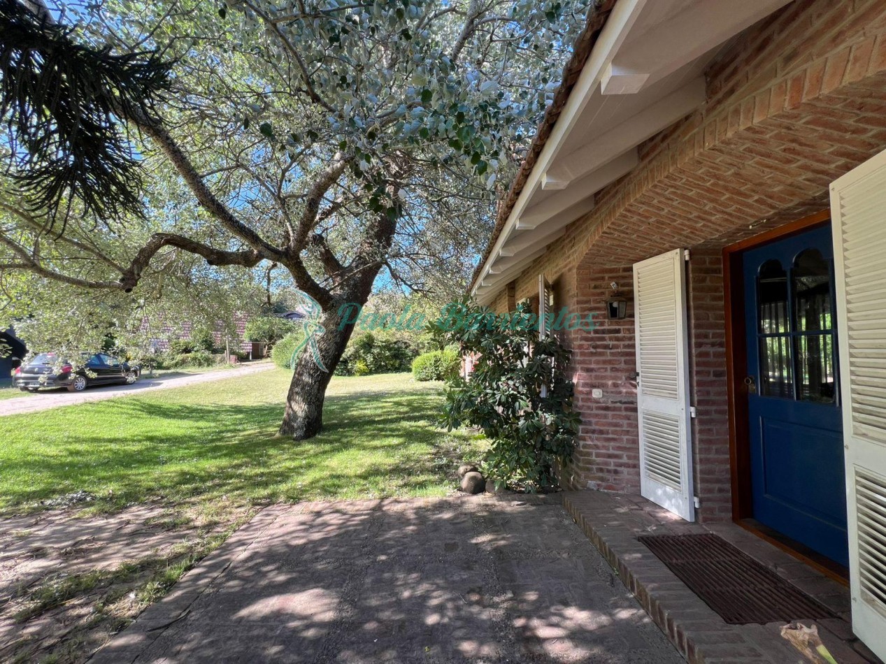 Vendo casa en Pinamar de la sirena todo en planta baja