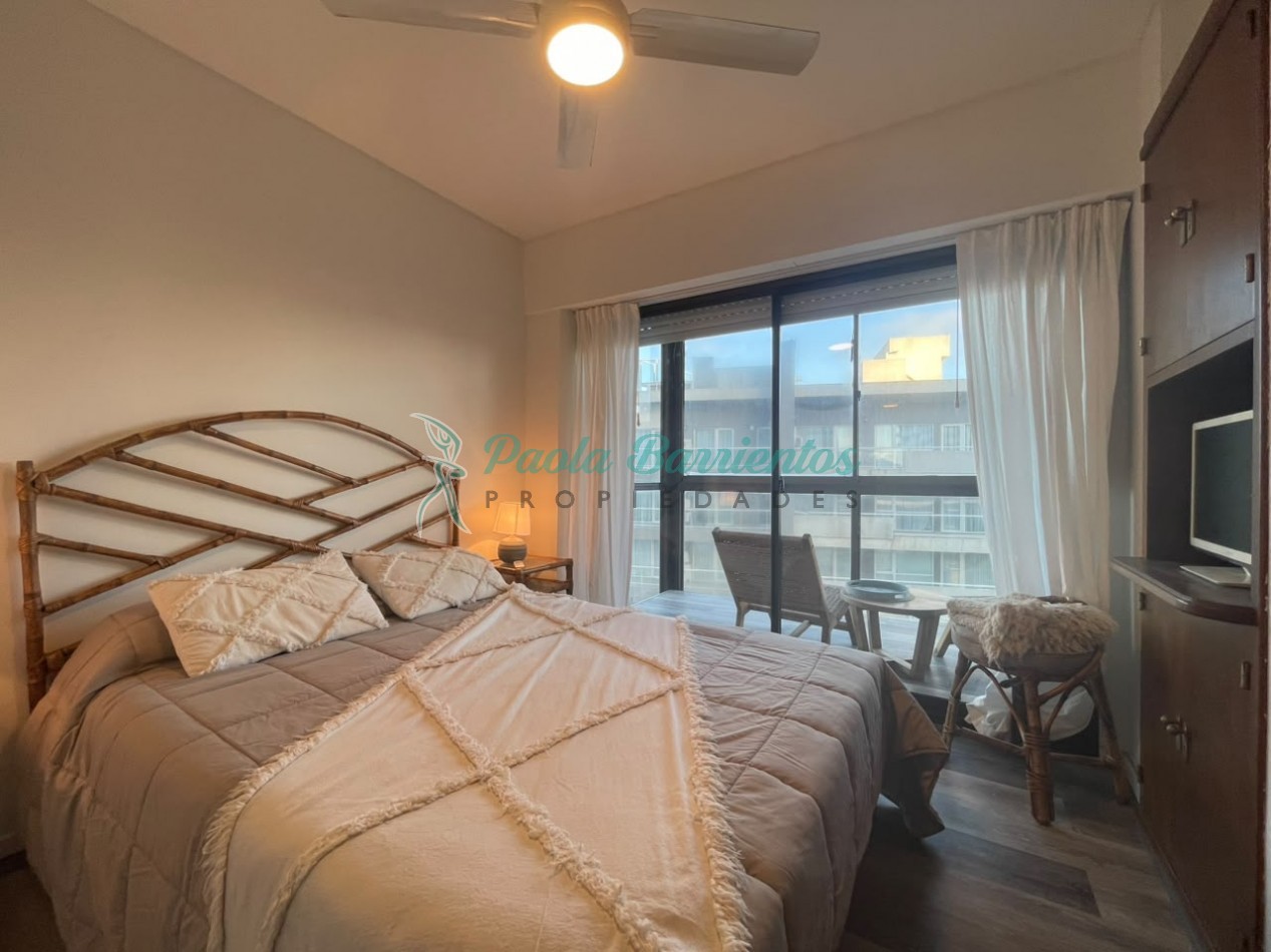 Vendo departamento frente al mar Bunge y Av del Mar Pinamar 