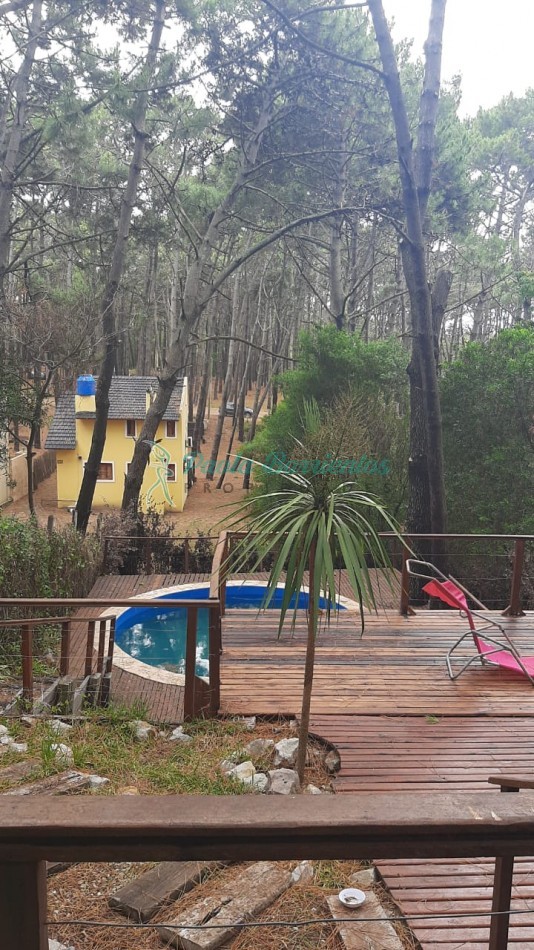 Vendo casa en mar azul a pocas cuadras del mar 38 entre mar azul y mar del plata 